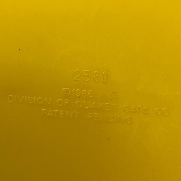 Vintage 1986 FISHER PRICE LITTLE MART Set w/ 8 Figures 4 Vehicles Store #2580 - Picture 5 of 5